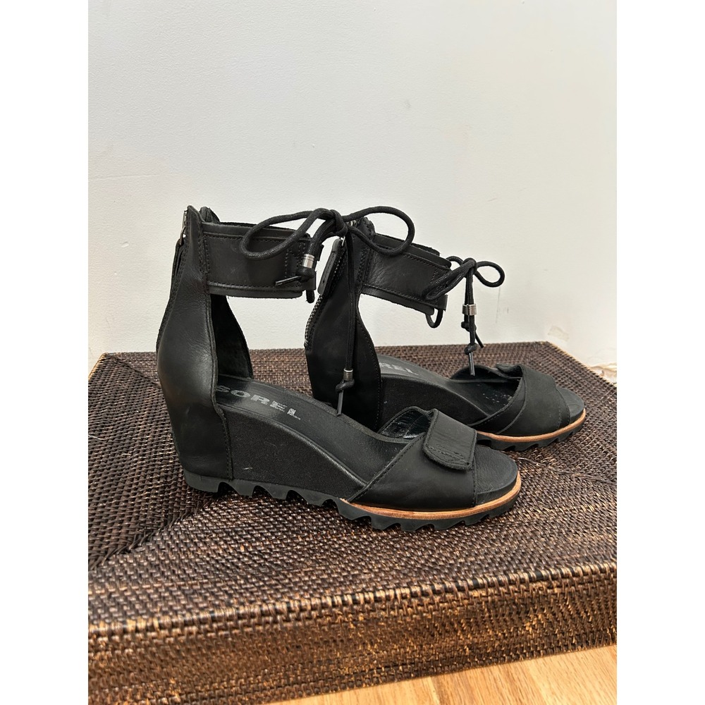 Sorel Joanie Lace Sandals Women 8.5 Black Leather Gorpcore Wedge Heels